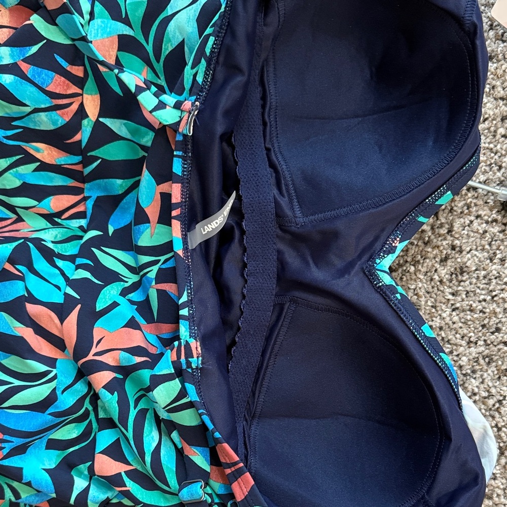 Lands' End Colorful Patterned Dress - Picture 6 of 8